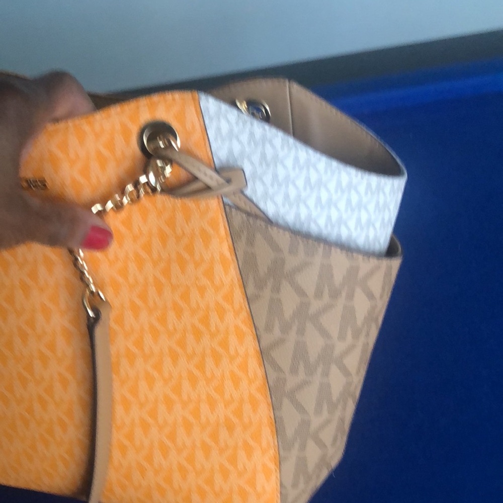 Michael Kors Orange and Brown Women's Bag (Excellent care!) - Picture 5 of 13